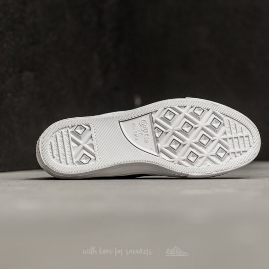 Converse flyknit white hot sale