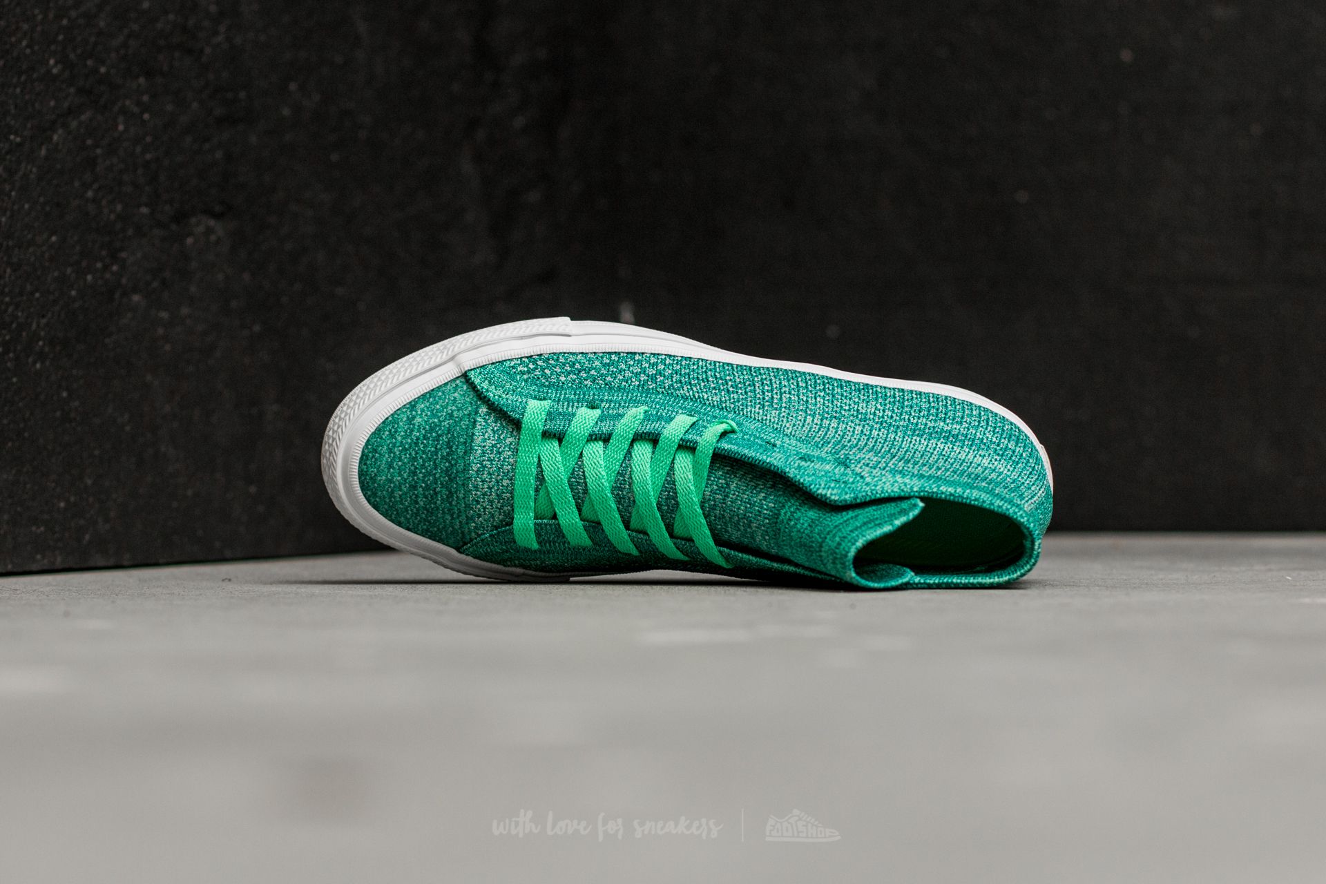 Men s shoes Converse Chuck Taylor All Star II Flyknit Hi Green Glow Rio Teal White Footshop