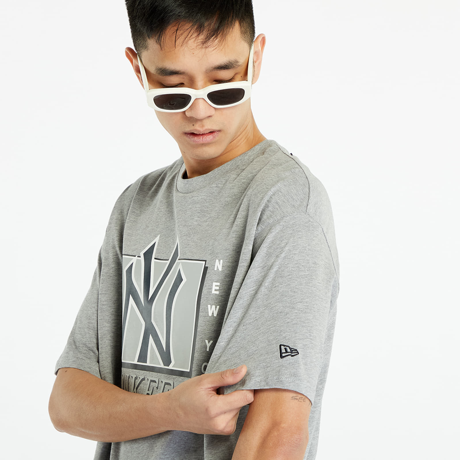 T-shirts New Era New York Yankees MLB Team Wordmark Oversized T-Shirt Grey