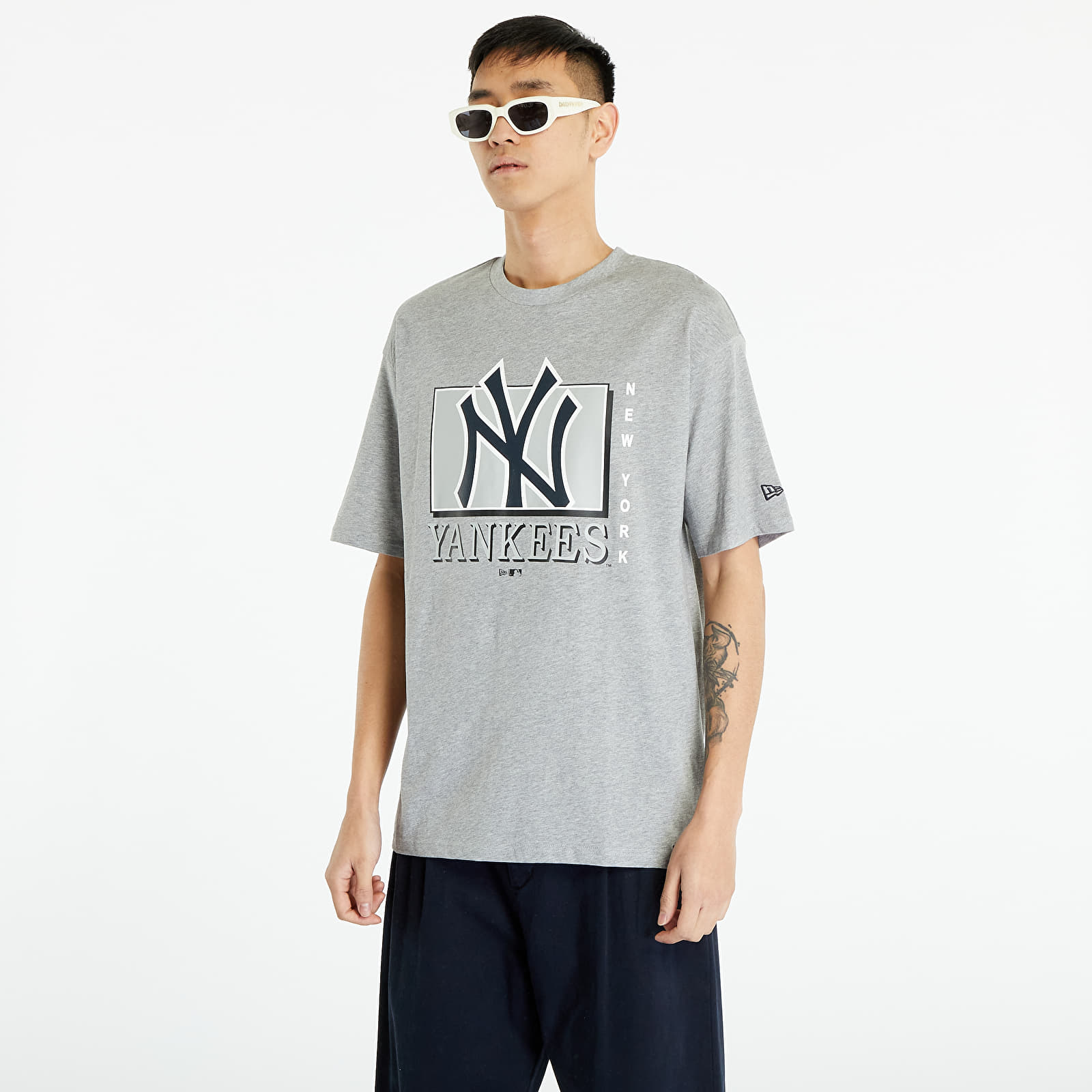 T-shirts New Era New York Yankees MLB Team Wordmark Oversized T-Shirt Grey