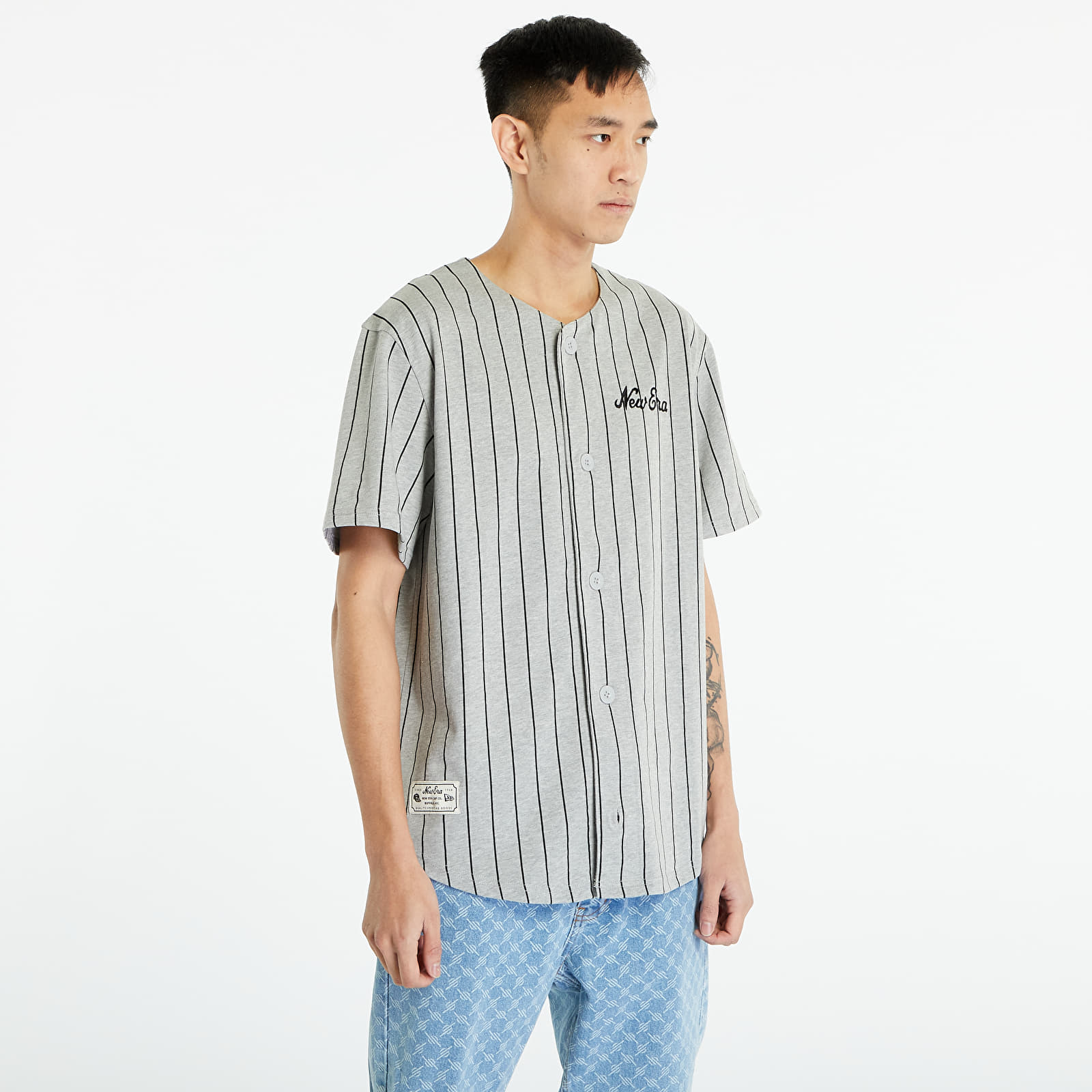 T-Shirts New Era Pinstripe Jersey T-Shirt Medium Grey/ Black