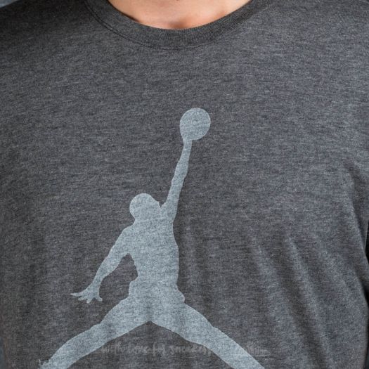 Jordan sportswear iconic jumpman hot sale