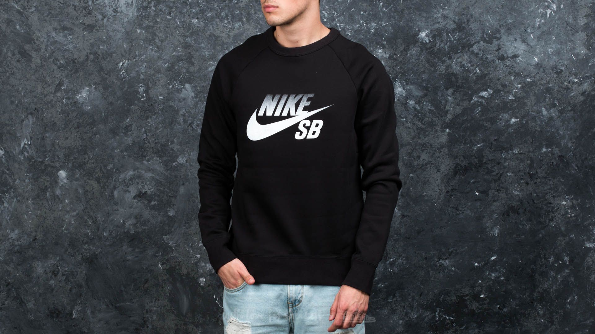 Hoodies and sweatshirts Nike SB Icon Fade Crew Black