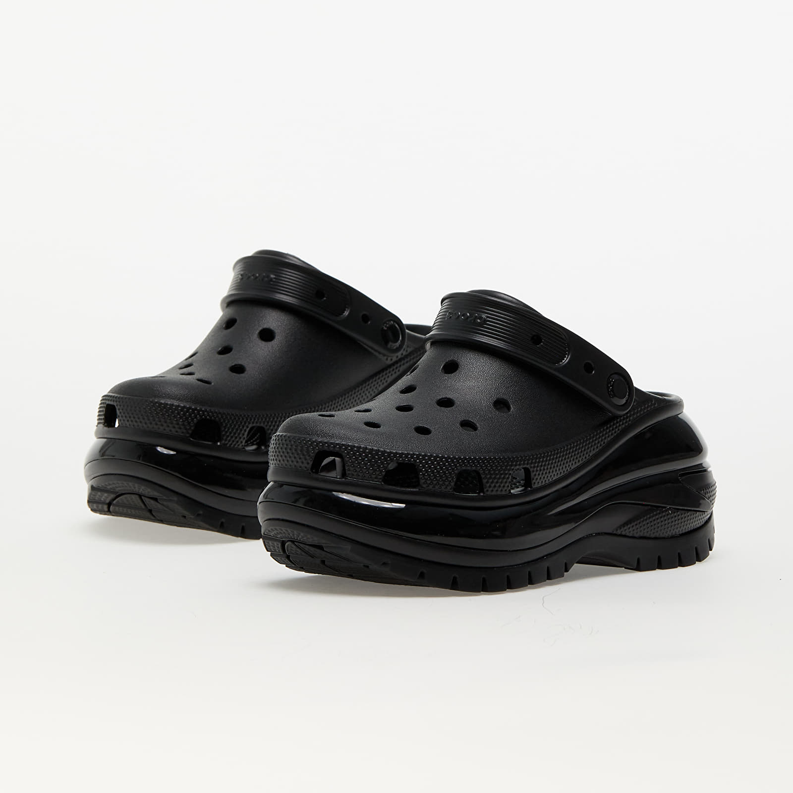 Dámské tenisky a boty Crocs Classic Mega Crush Clog Black