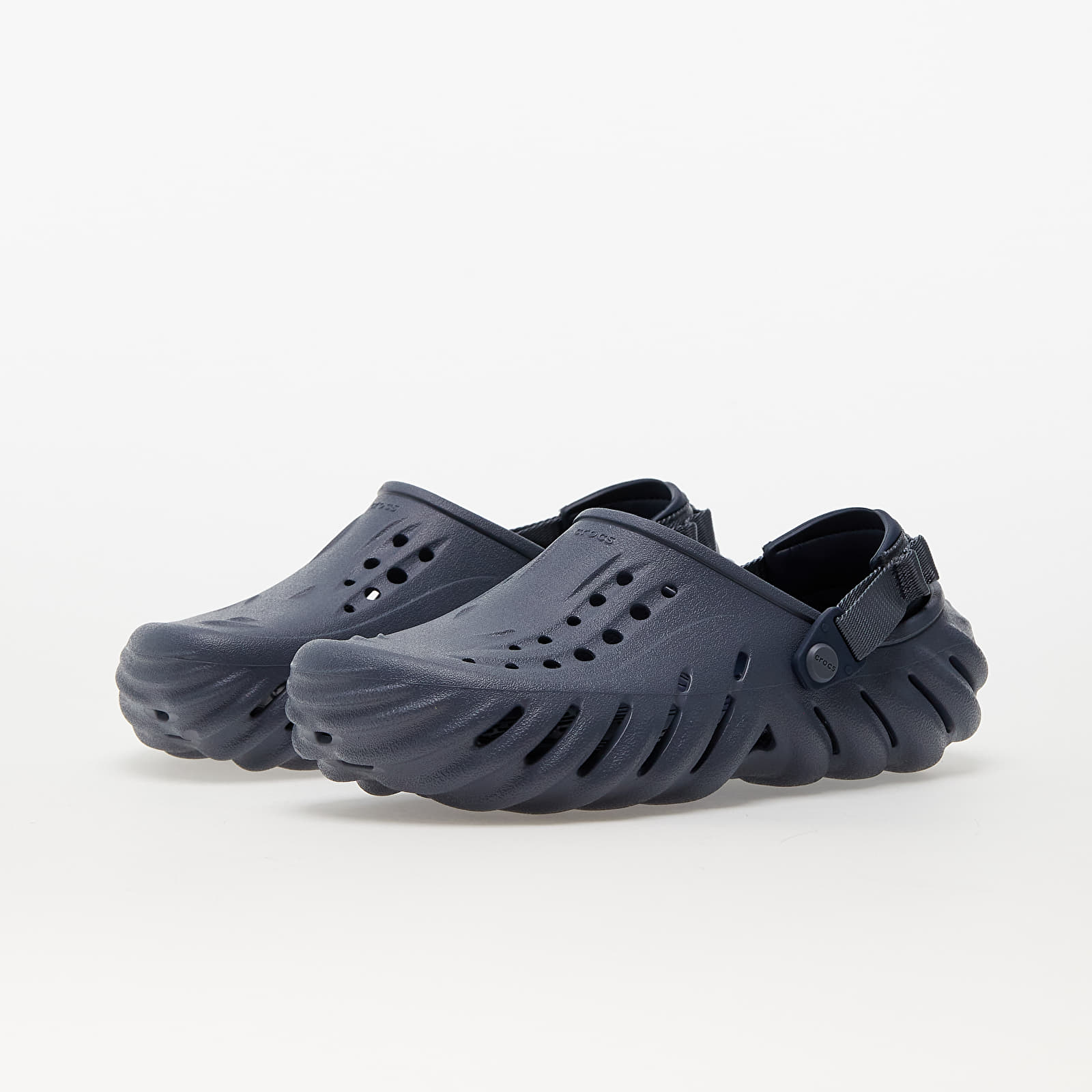 Încălțăminte și sneakerși pentru bărbați Crocs Echo Clog Storm