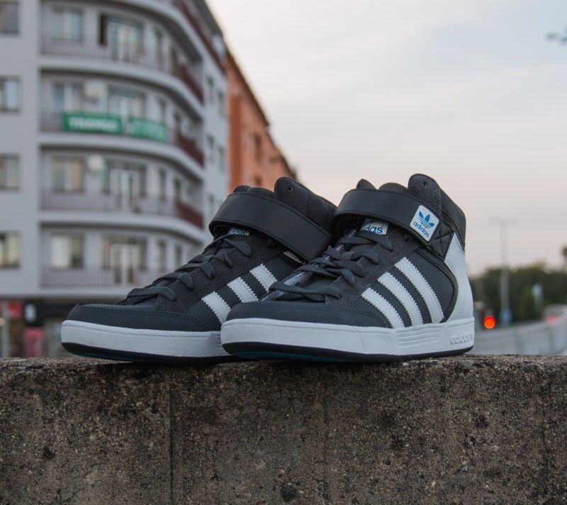 Adidas varial mid black hotsell
