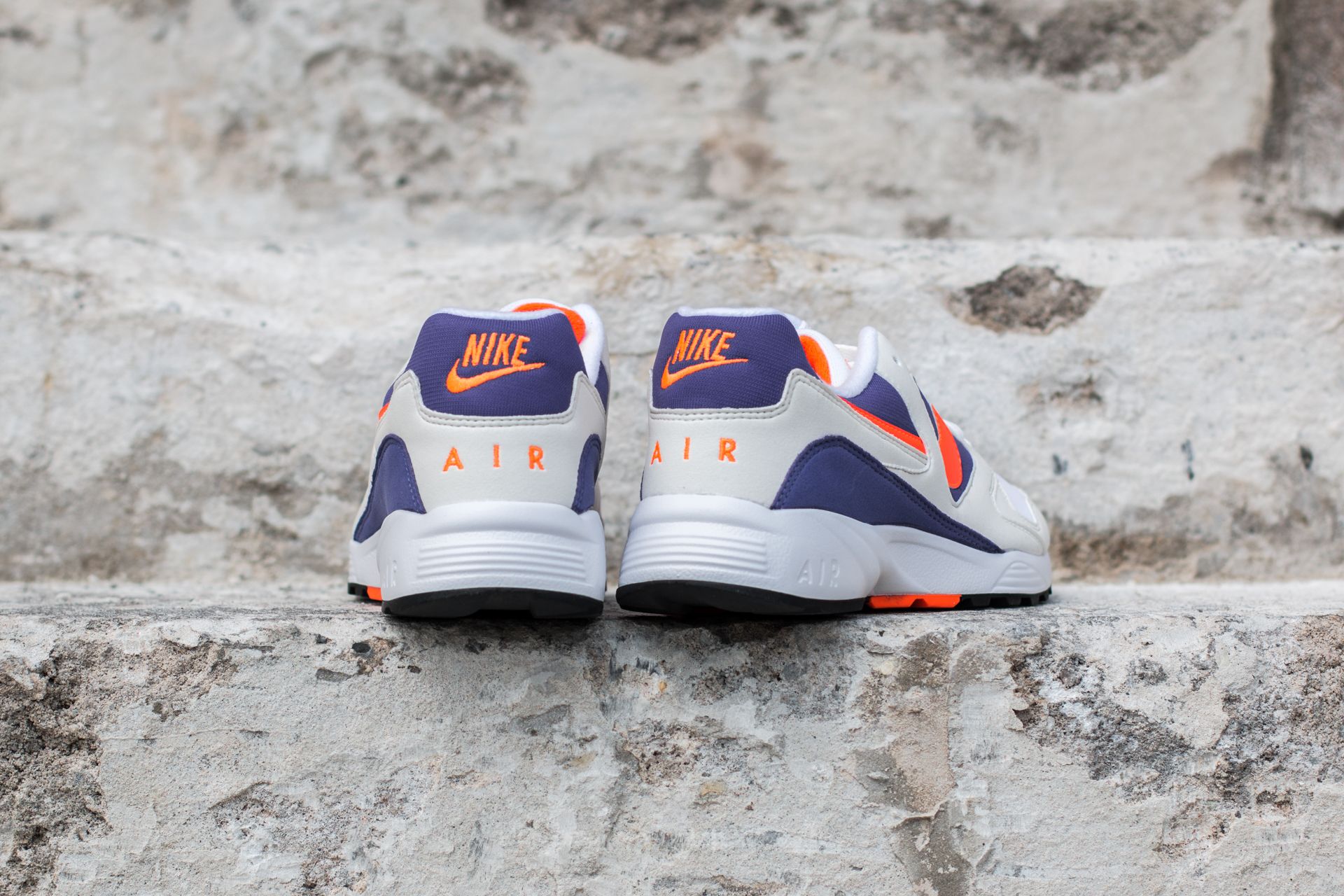 Men's shoes Nike Air Icarus Extra White/ Radiant Orange