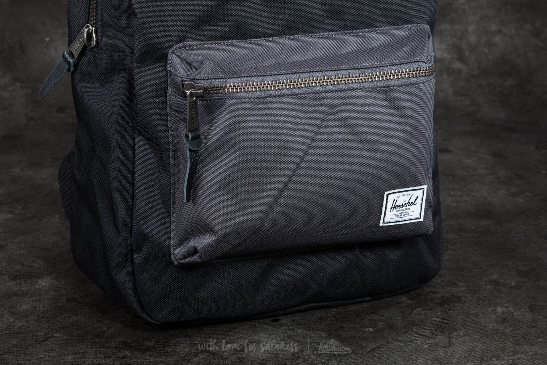 Dodatki Herschel Supply Co. Settlement Backpack Black/ Charcoal