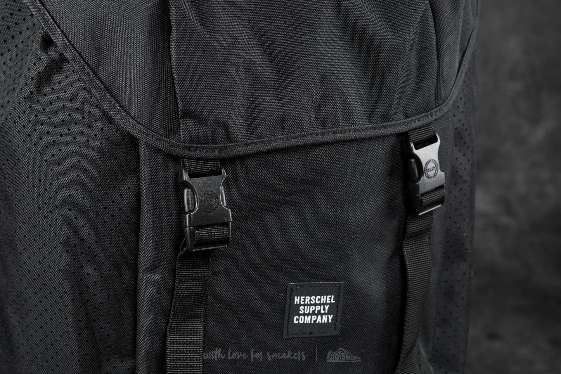 Herschel shop iona black