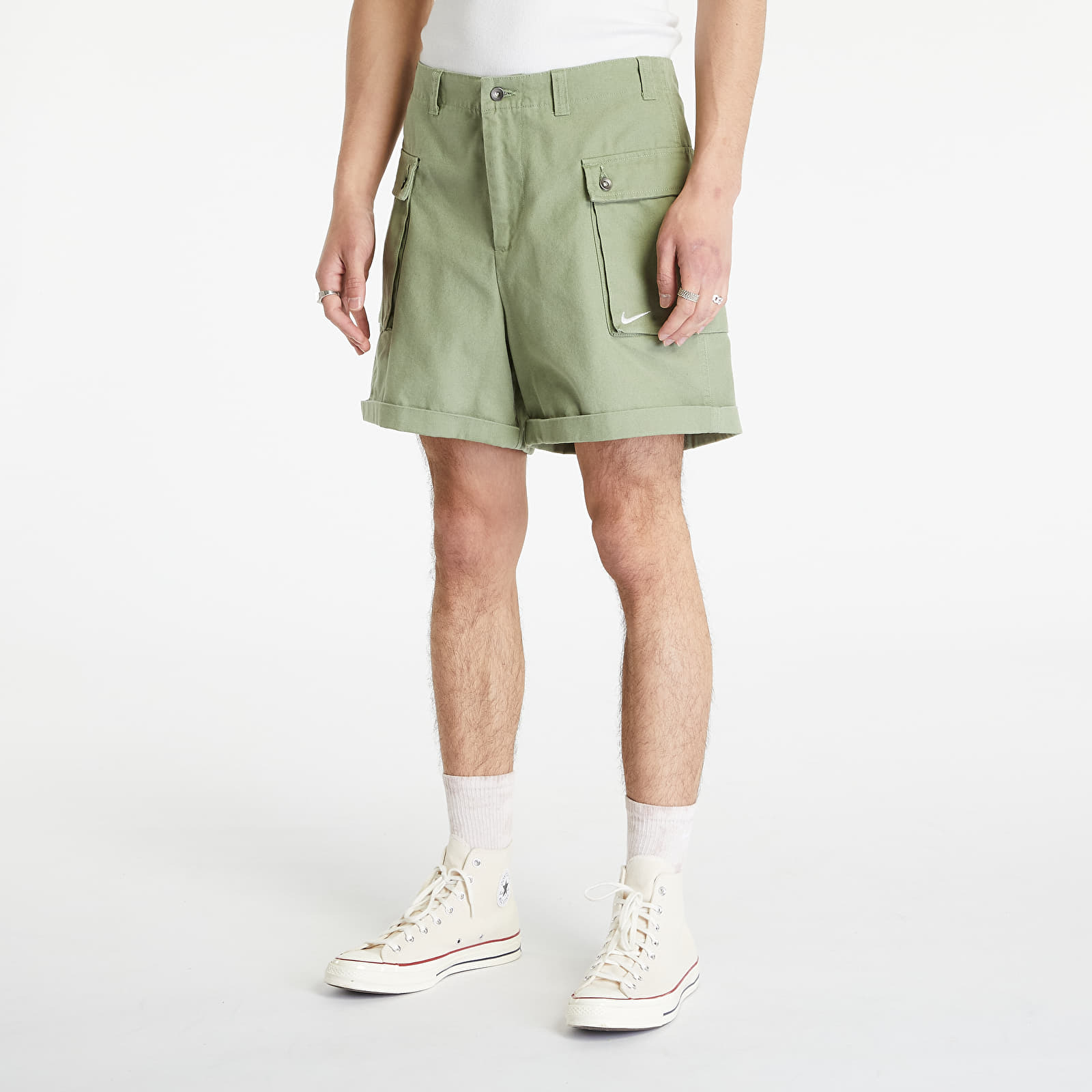 Nike Life Men's Woven P44 Cargo Shorts Oil Green/ White