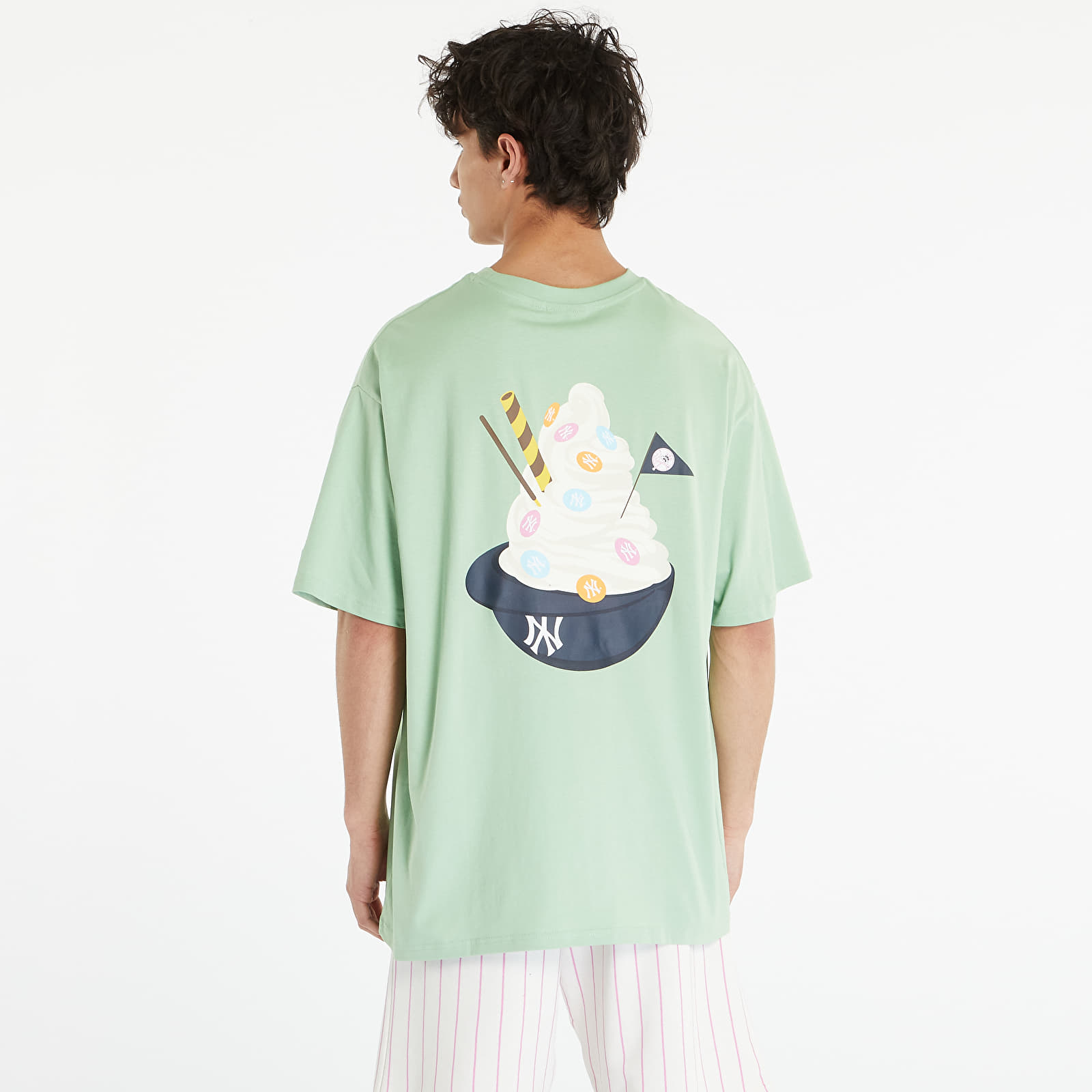 Magliette New Era New York Yankees MLB Ice Cream Oversized T-Shirt UNISEX Green Fig/ Off White