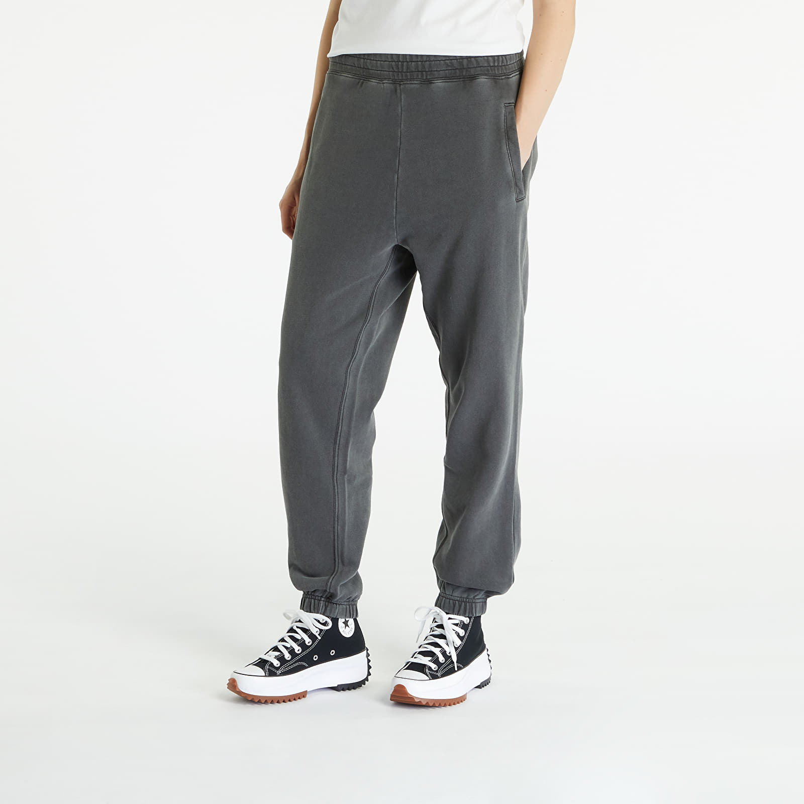 Jogger Pants Carhartt WIP Nelson Sweat Pant Black Garment Dyed