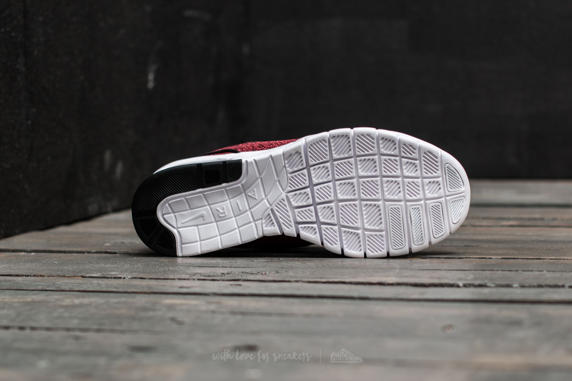 Schuhe Nike Stefan Janoski Max Track Red/ Black-Cedar