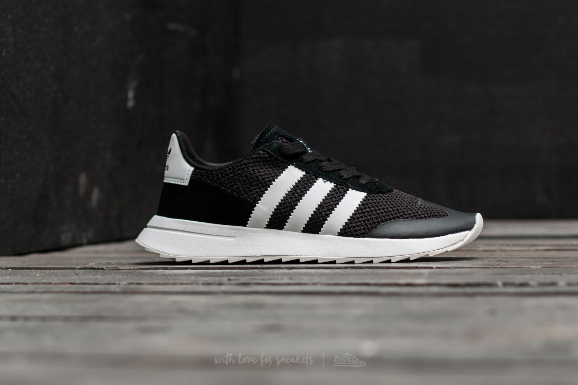 Adidas flashback black new arrivals