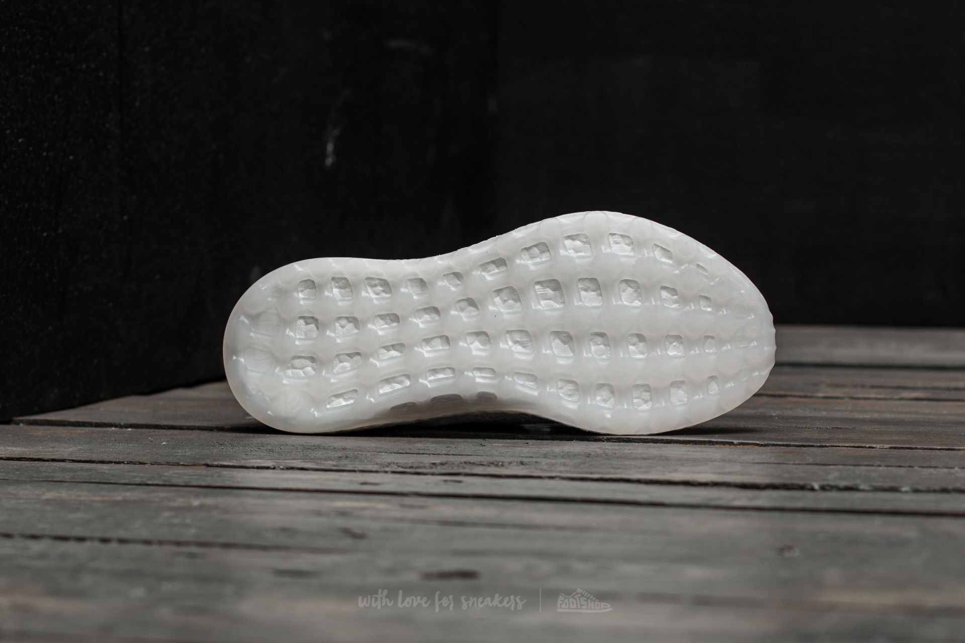 Zapatillas Hombre adidas Consortium x Sneakerboy x Wish PureBoost S.E. White/ White