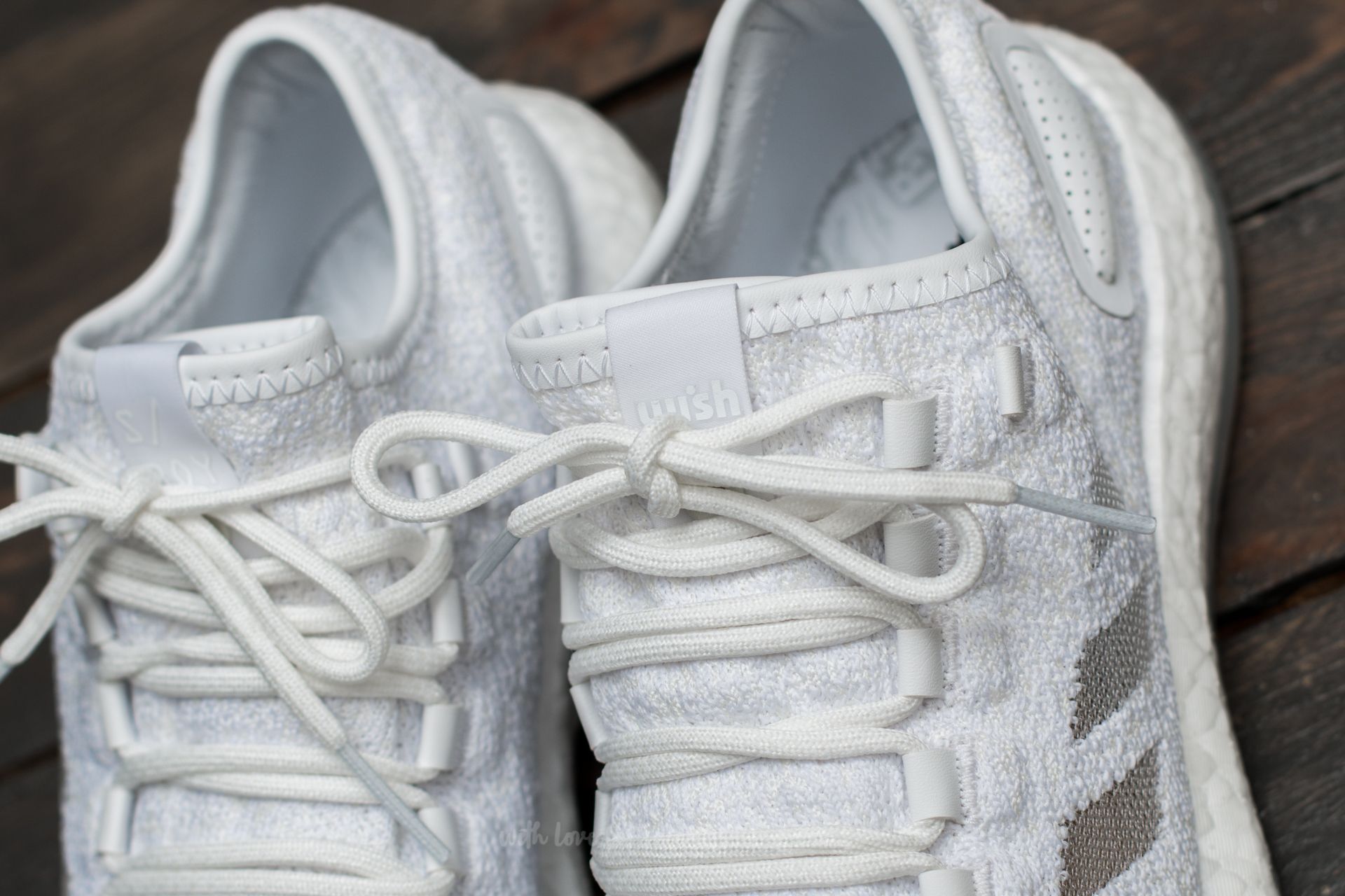 Zapatillas Hombre adidas Consortium x Sneakerboy x Wish PureBoost S.E. White/ White