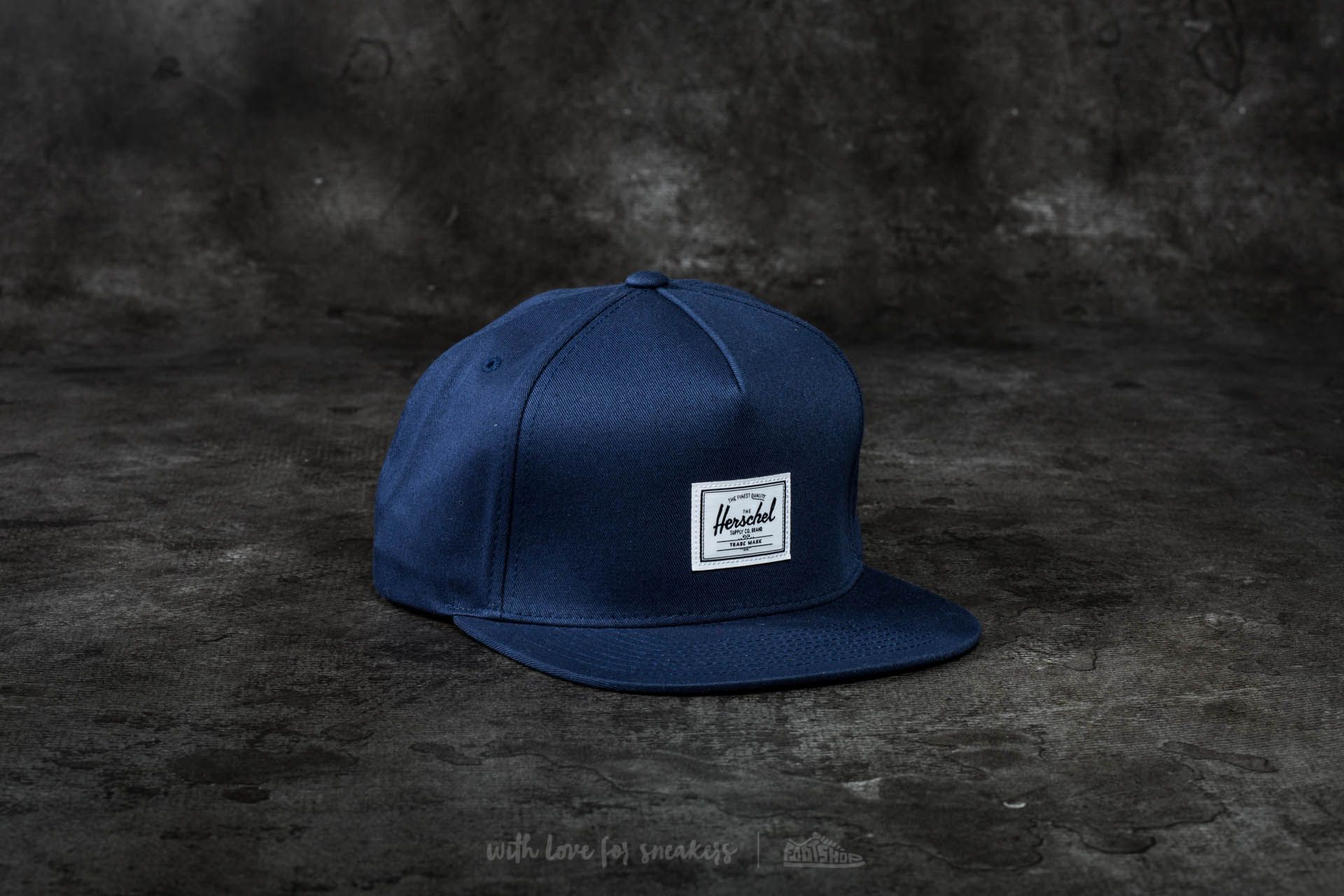 Herschel dean cap outlet