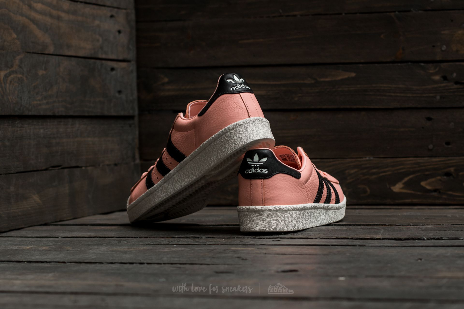 Adidas superstar coral deals