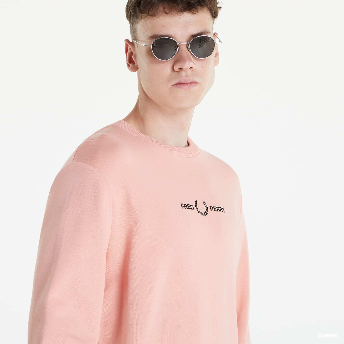 Pink fred perry sweatshirt hotsell