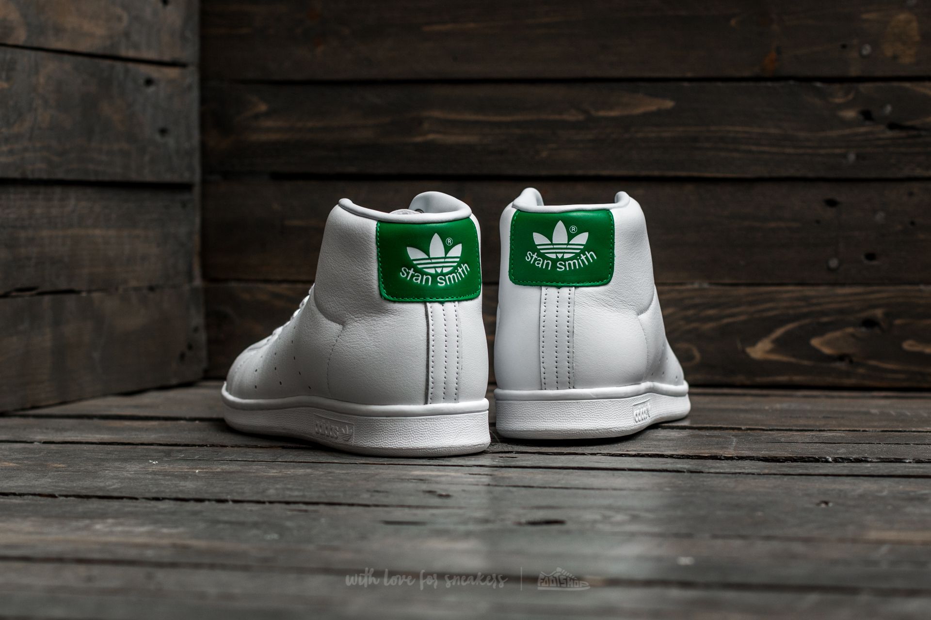 Stan smith mid top store