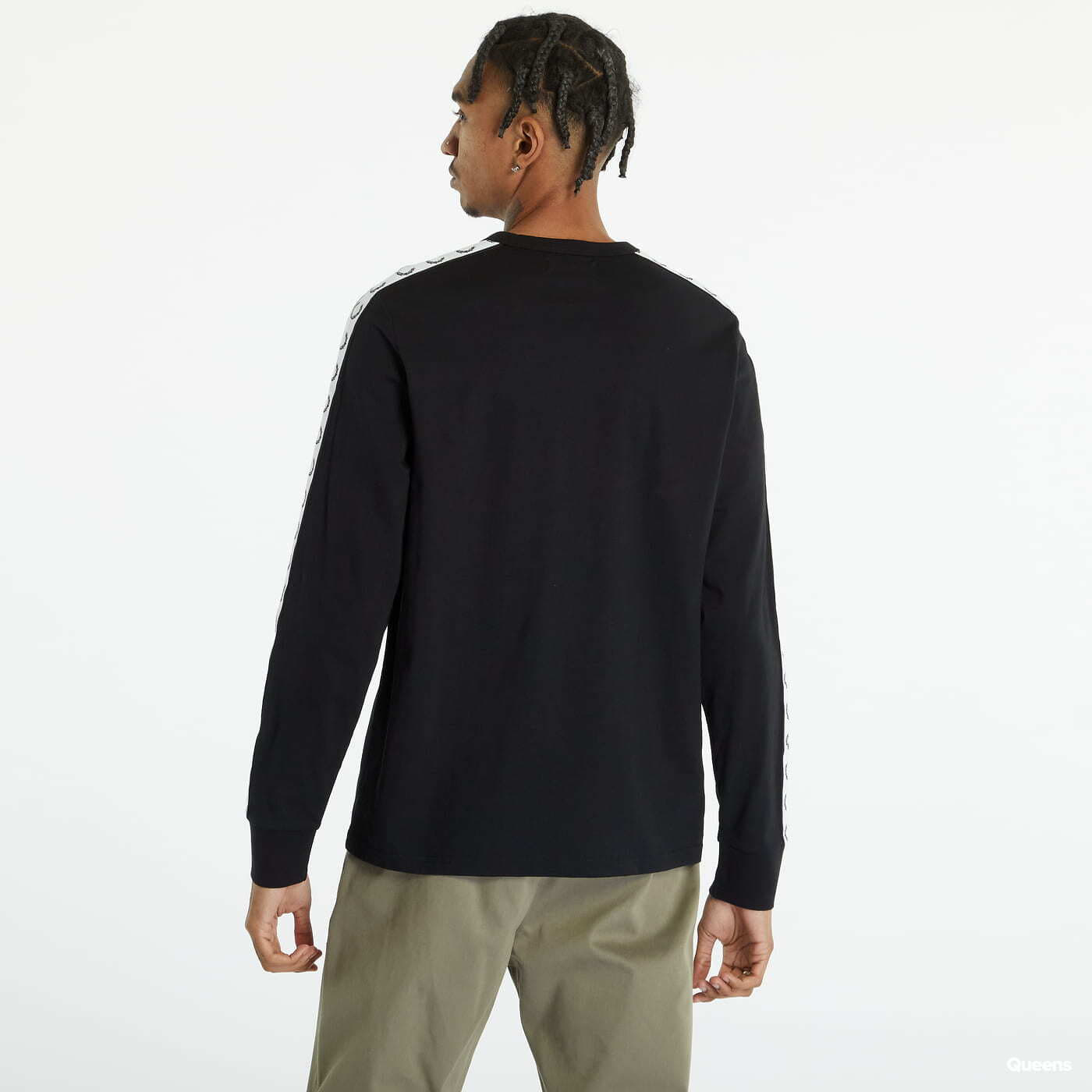 T-shirts FRED PERRY Taped Long Sleeve T-shirt Black