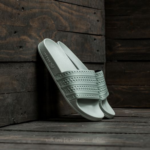 Adilette linen green clearance