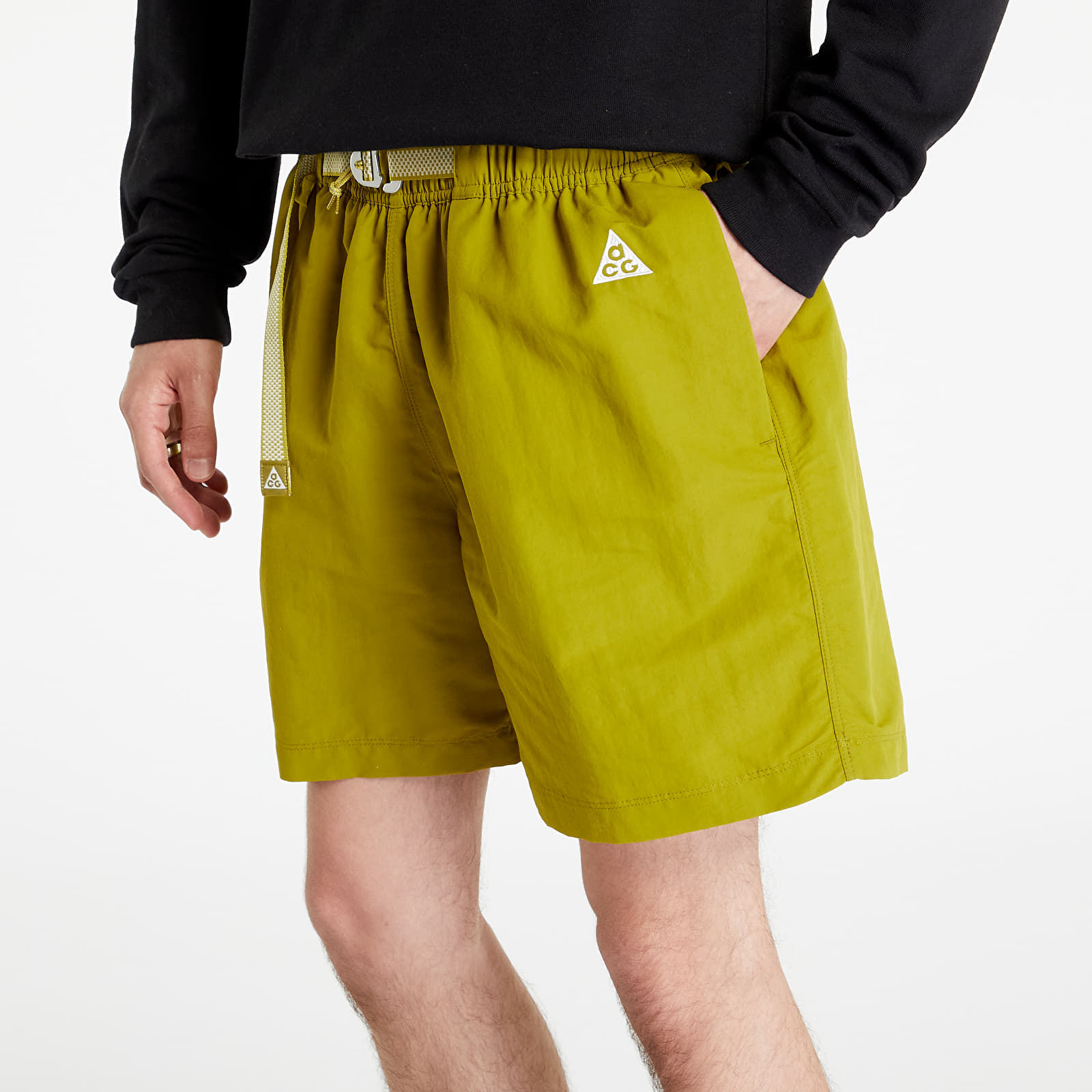 nike acg trail shorts brown