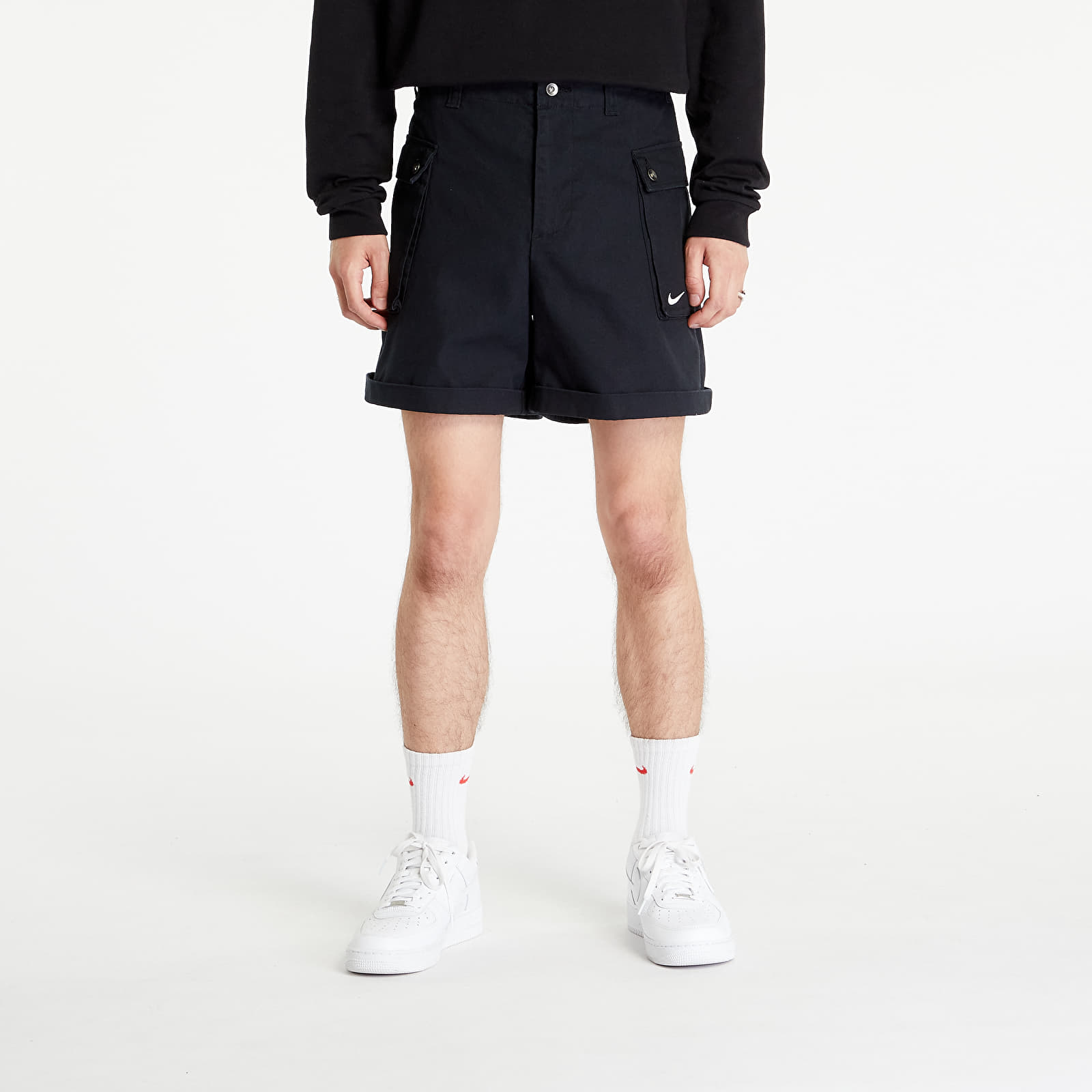 Kraťasy Nike Life Men's Woven Cargo Shorts Black/ White