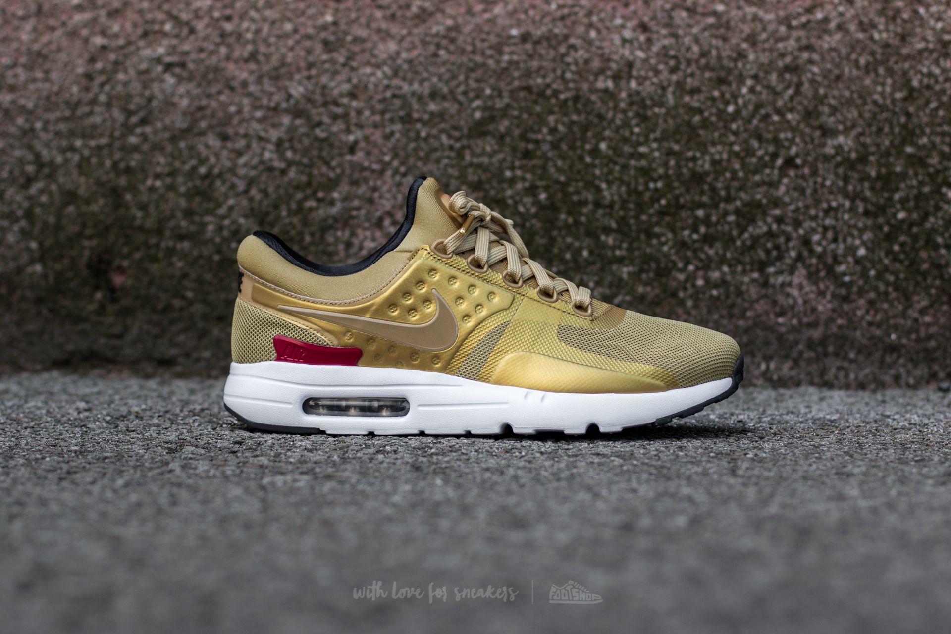 Women s shoes Nike W Air Max Zero QS Metallic Gold Varsity Red Footshop