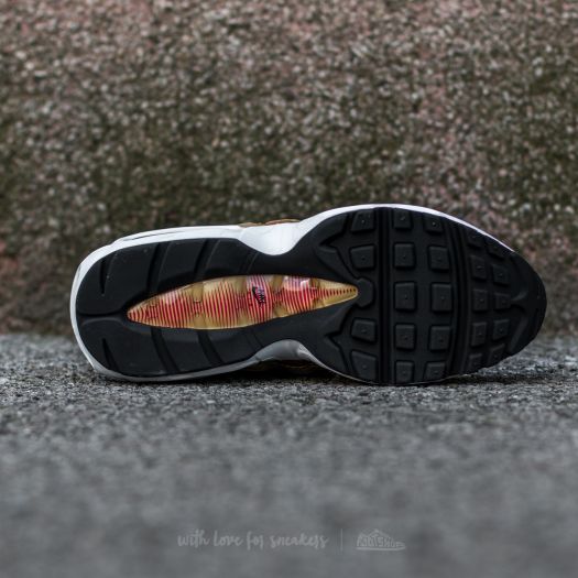 Women's shoes Nike Wmns Air Max 95 QS Metallic Gold/ Varsity Red