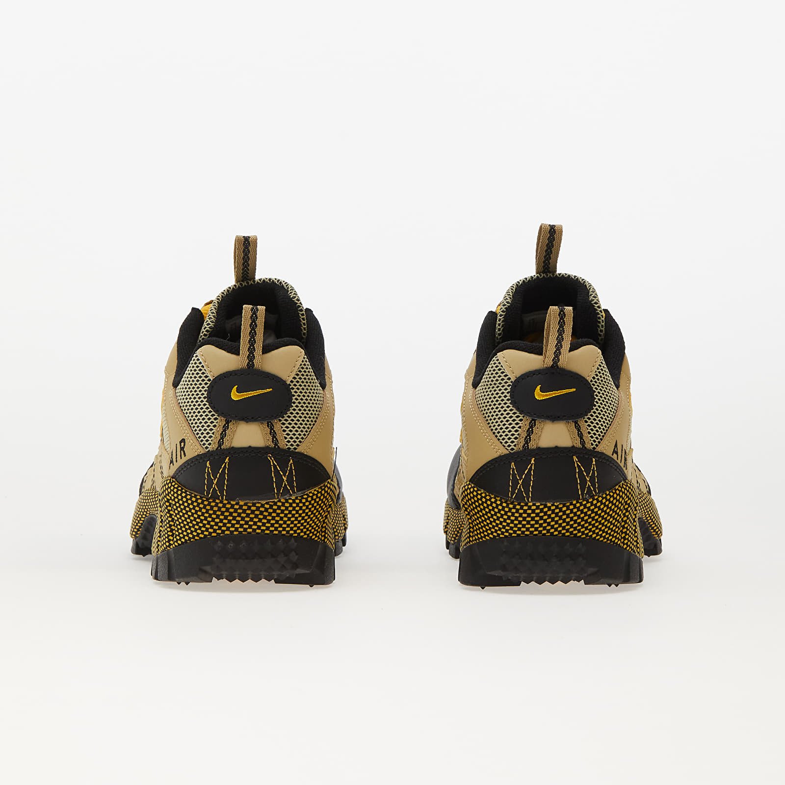 Meeste kingad Nike Air Humara Wheat Grass/ Yellow Ochre-Black