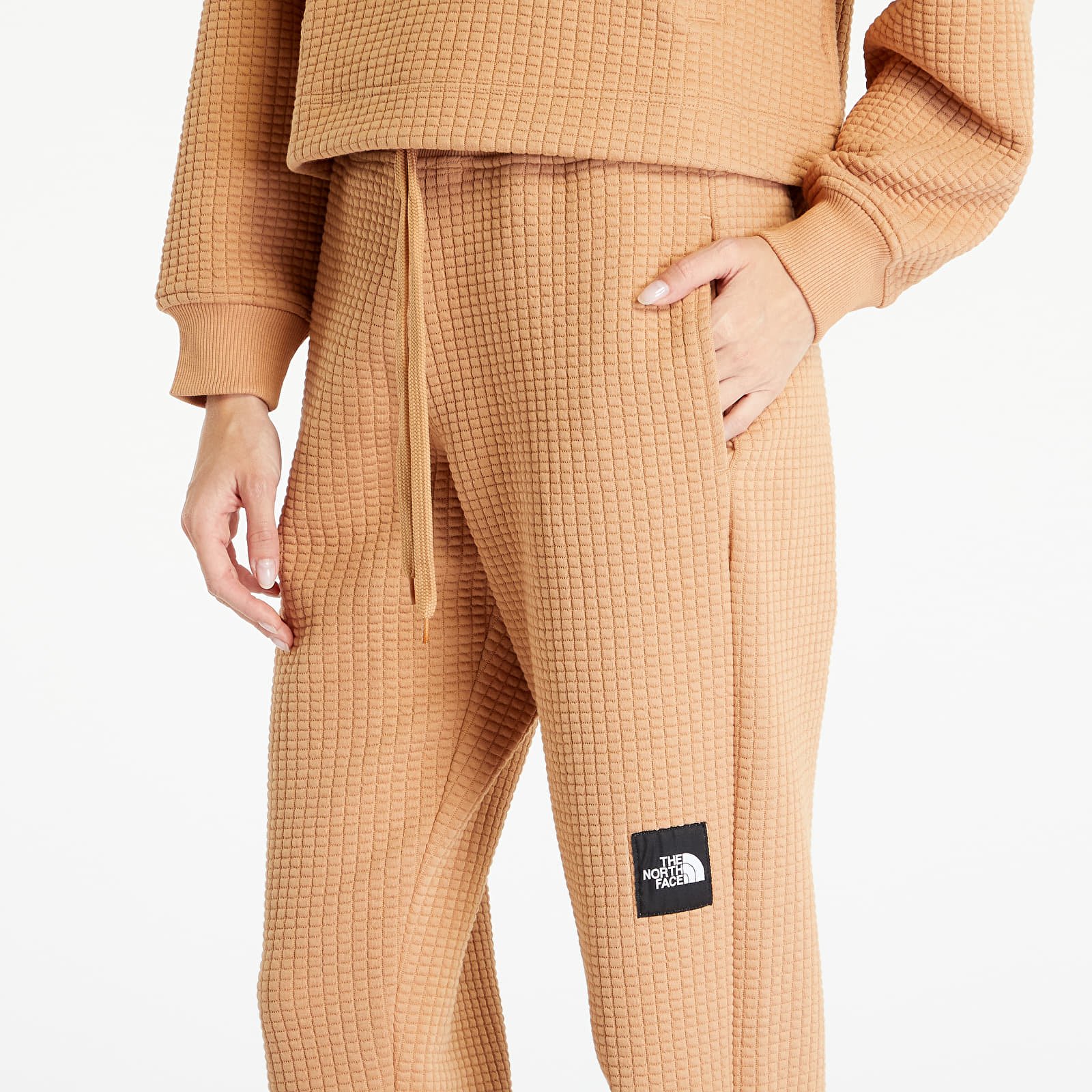 Jogger Pants The North Face Mhysa Quilted Pant Macchiato Brown Footshop
