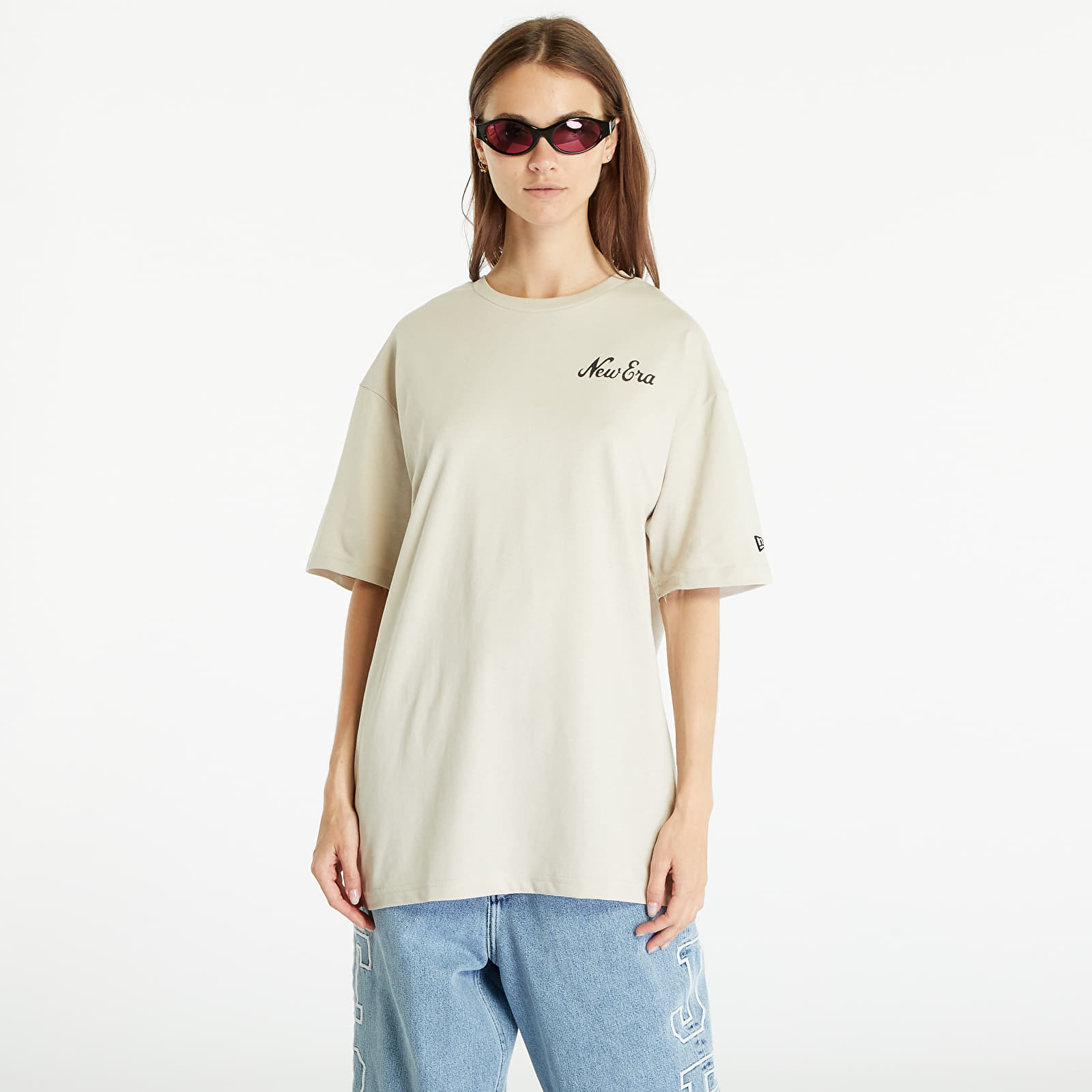 Tricouri  New Era Character Graphic Oversized Cream T-Shirt UNISEX Stone/ Black