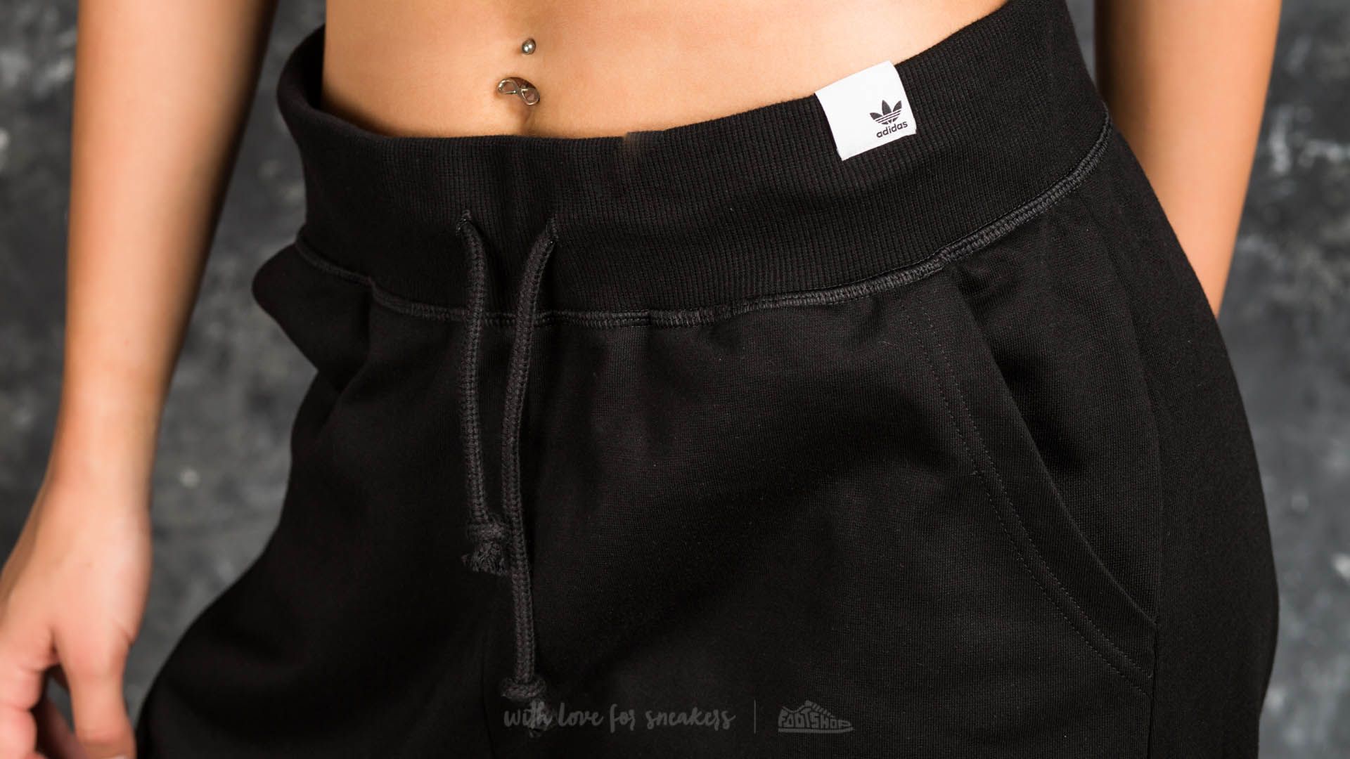 Pantalones adidas XbyO Pant Black