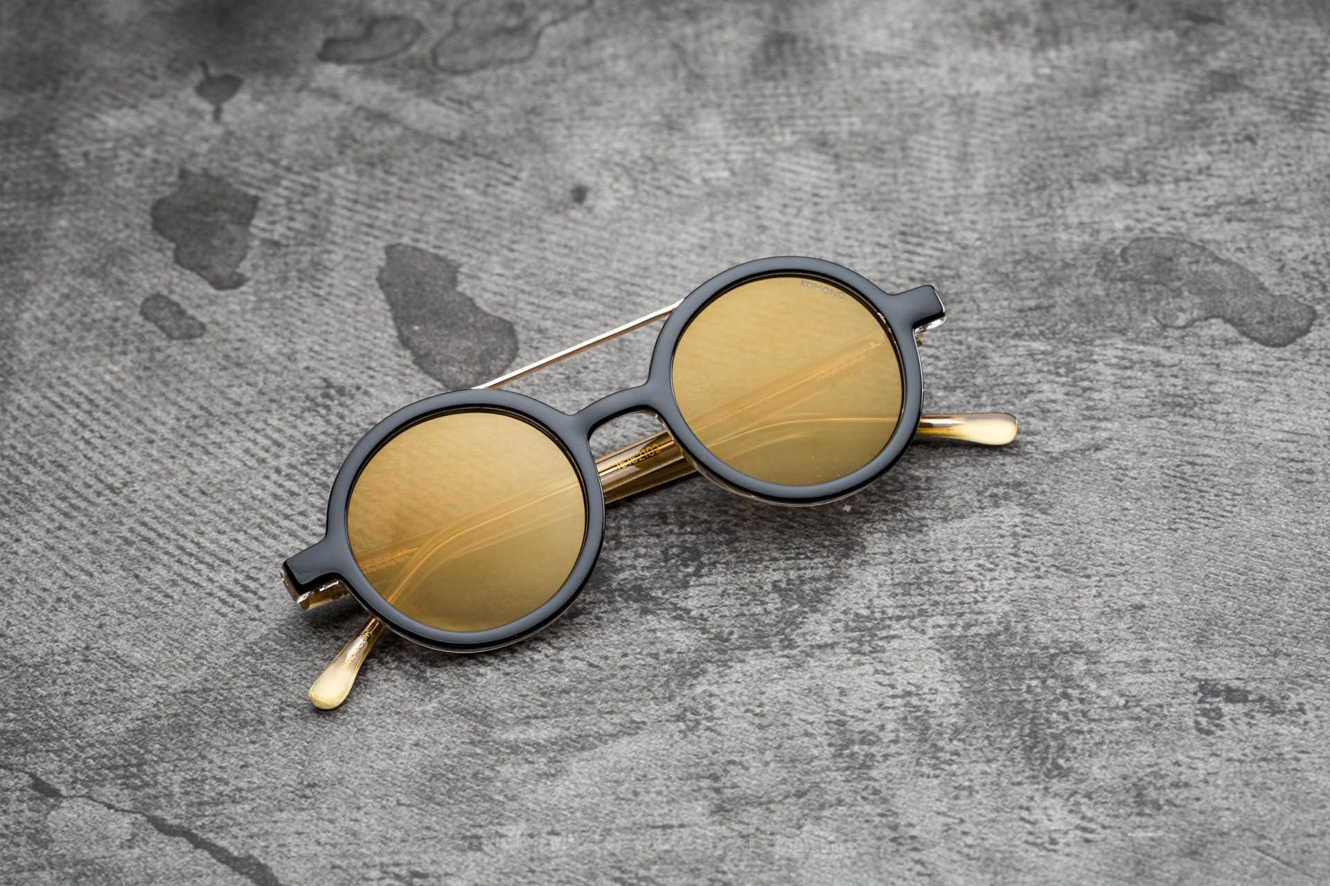 Sunglasses Komono Vivien Black/ Gold