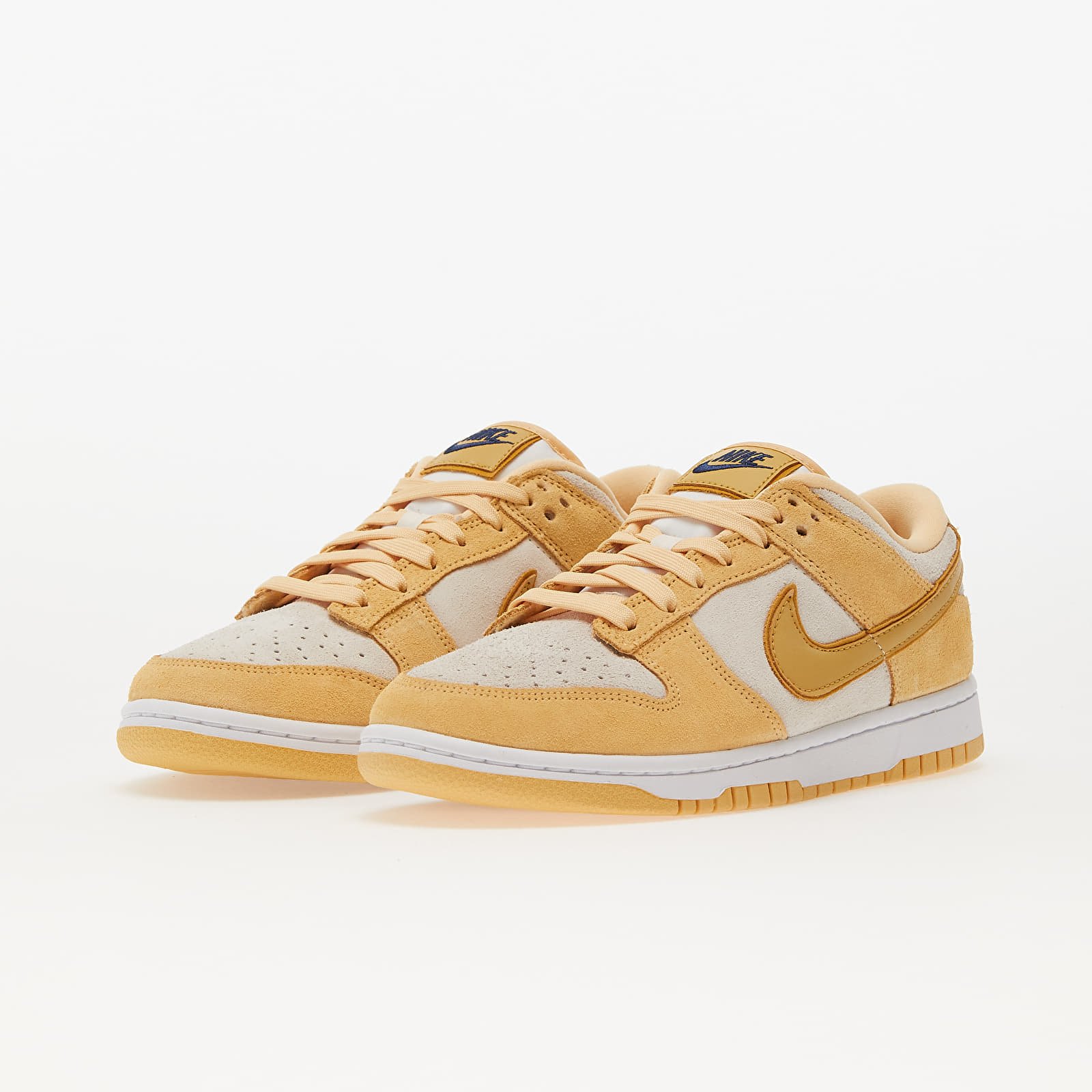 Damesschoenen Nike W Dunk Low LX Celestial Gold/ Wheat Gold-Sail