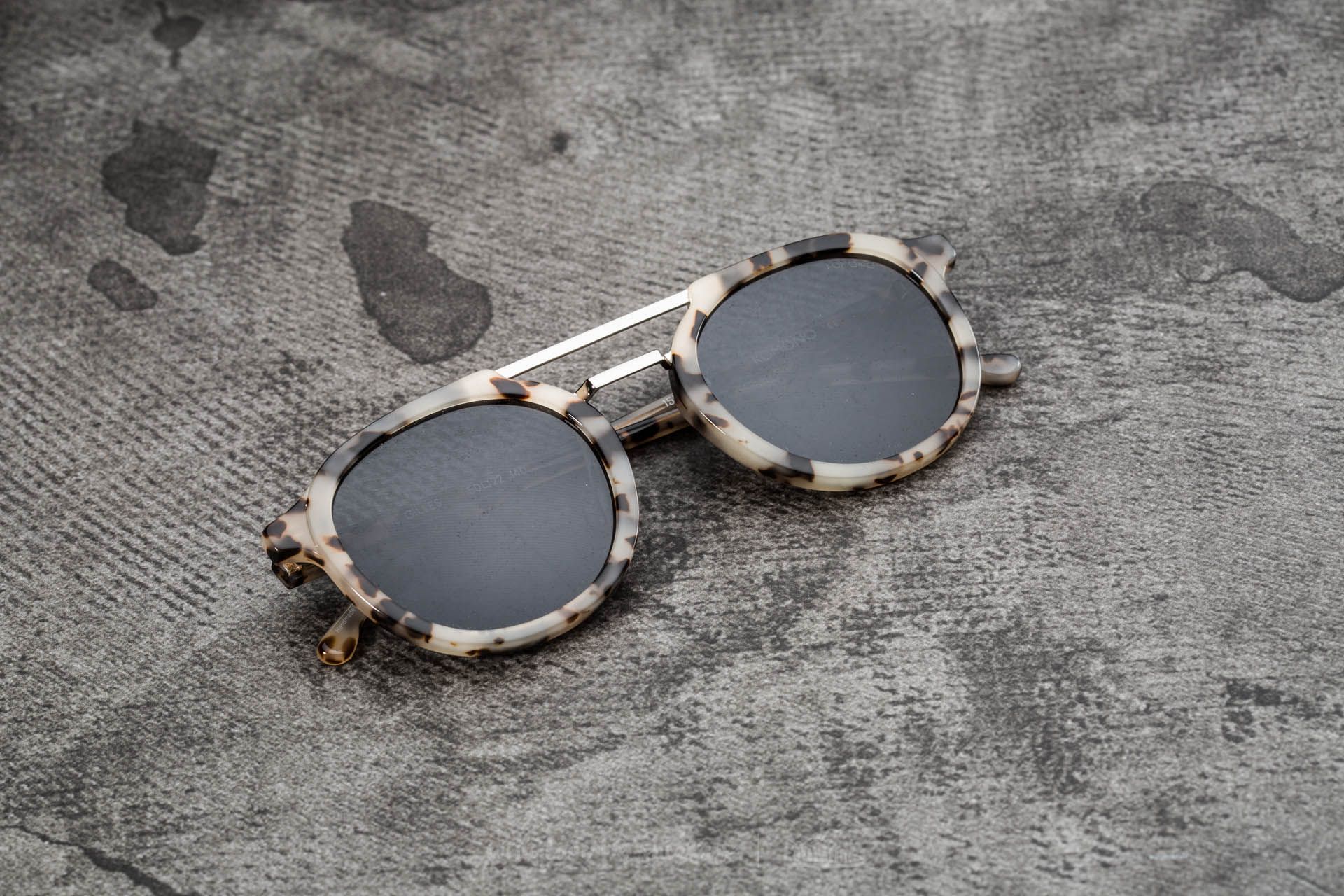 Слънчеви очила Komono Gilles Sunglasses Ivory Demi