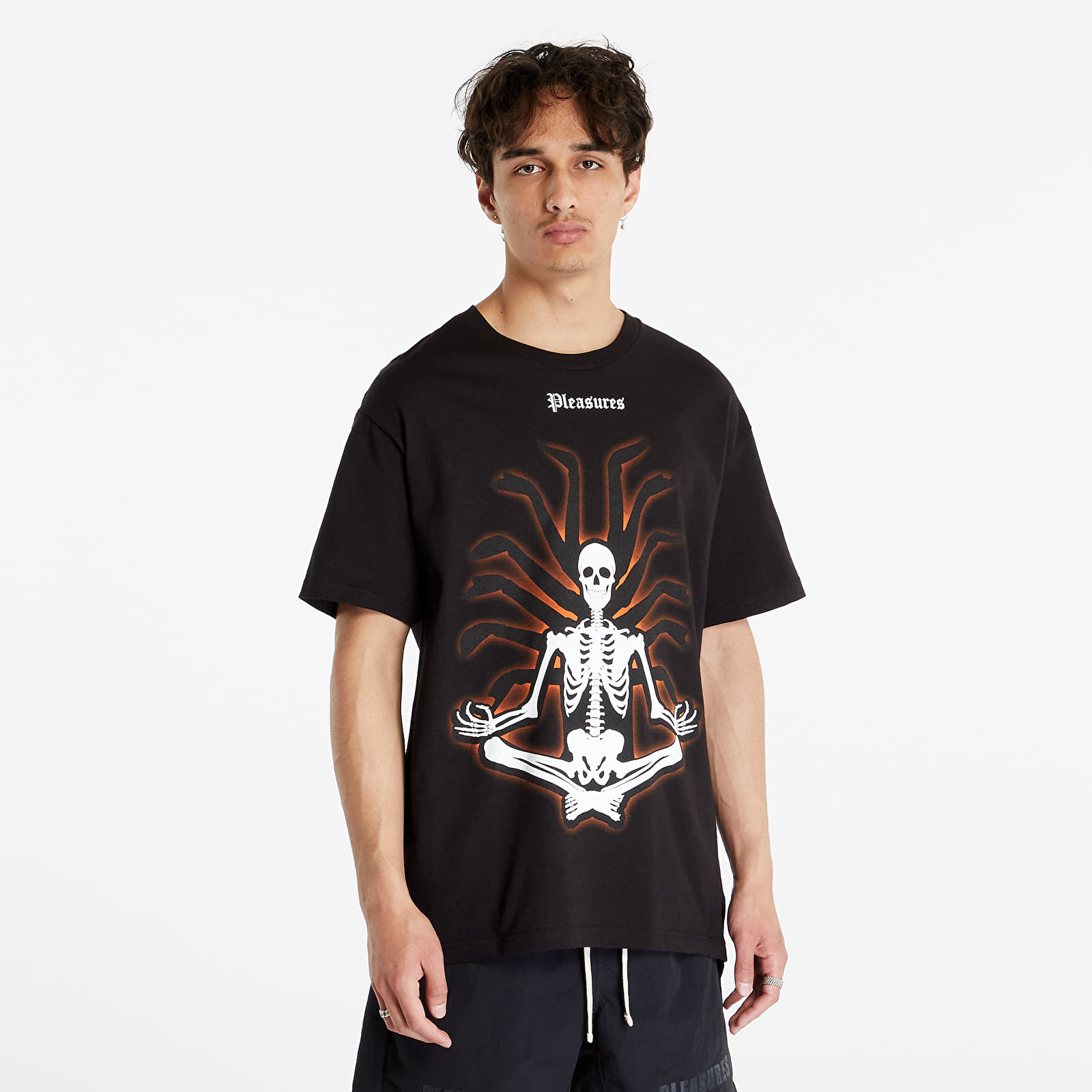 T-shirts PLEASURES Meditation T-Shirt Black