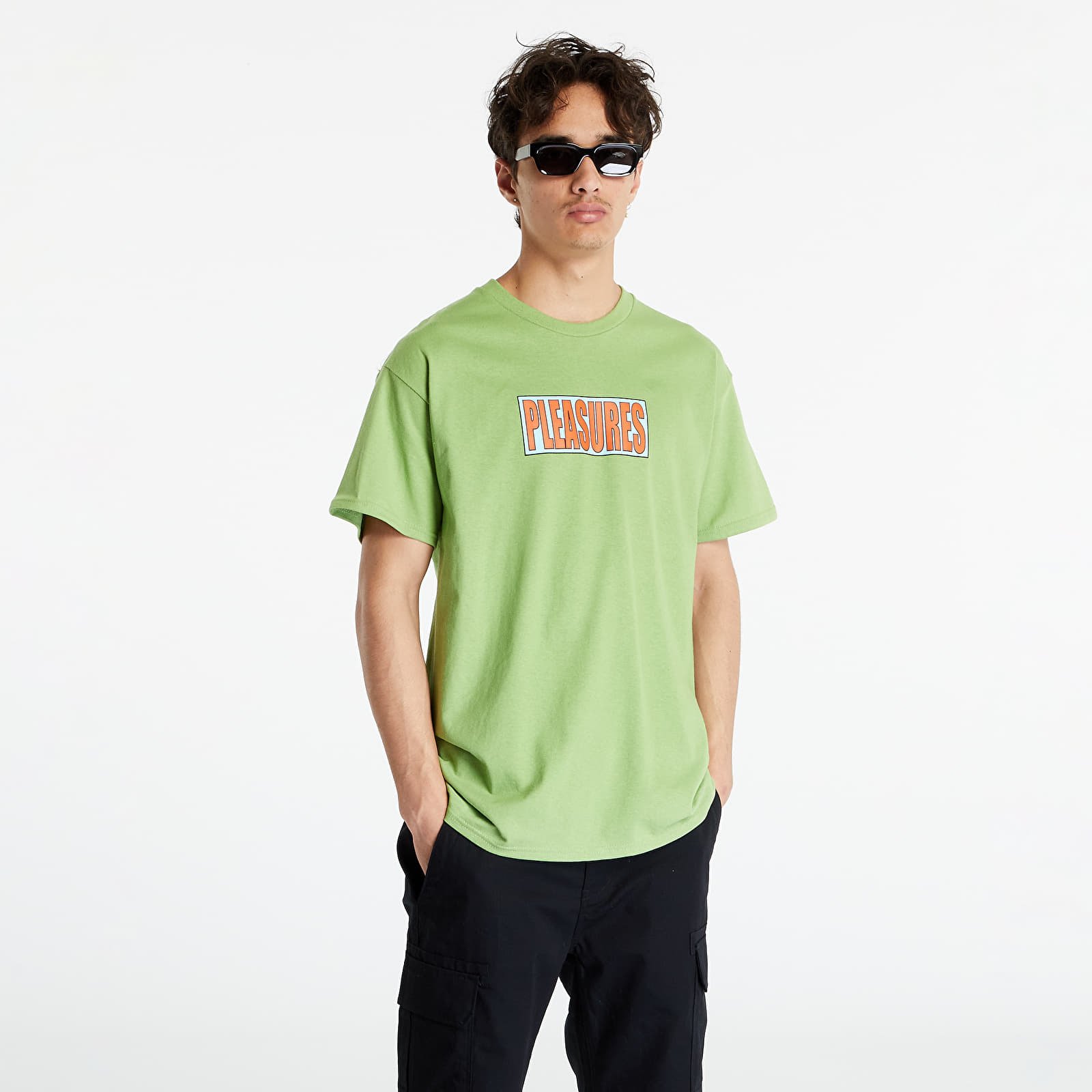 Tričko PLEASURES Thirsty T-Shirt Kiwi M