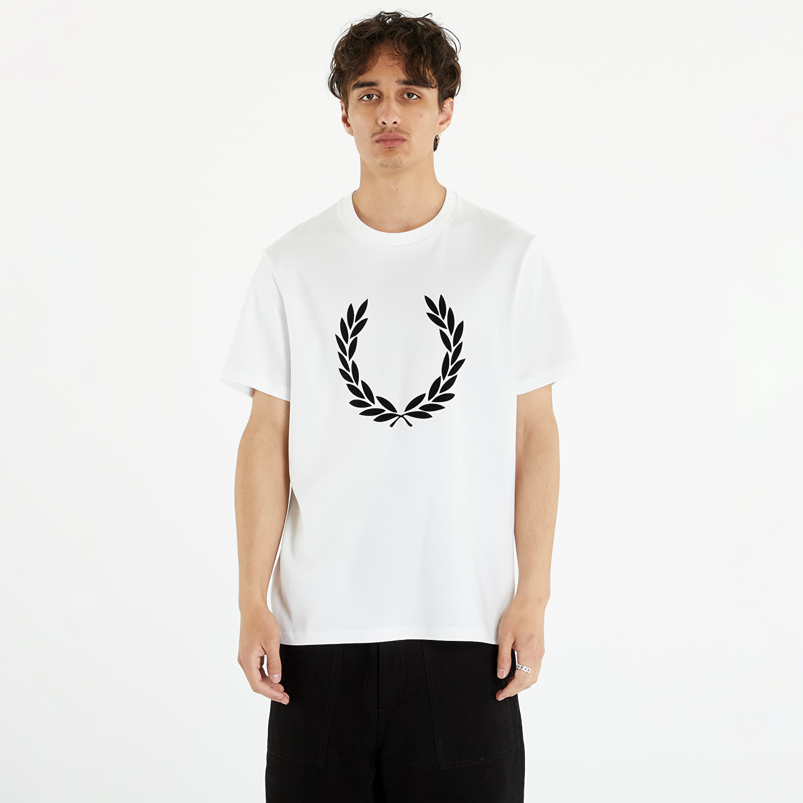 Majice T-shirt FRED PERRY Flock Laurel Wreath Tee White