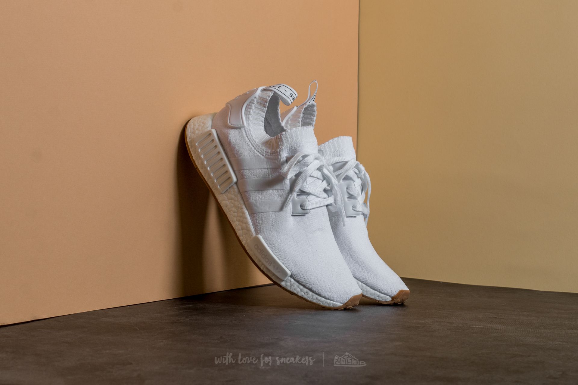 Men's shoes adidas NMD_R1 Primeknit Ftw White/ Gum