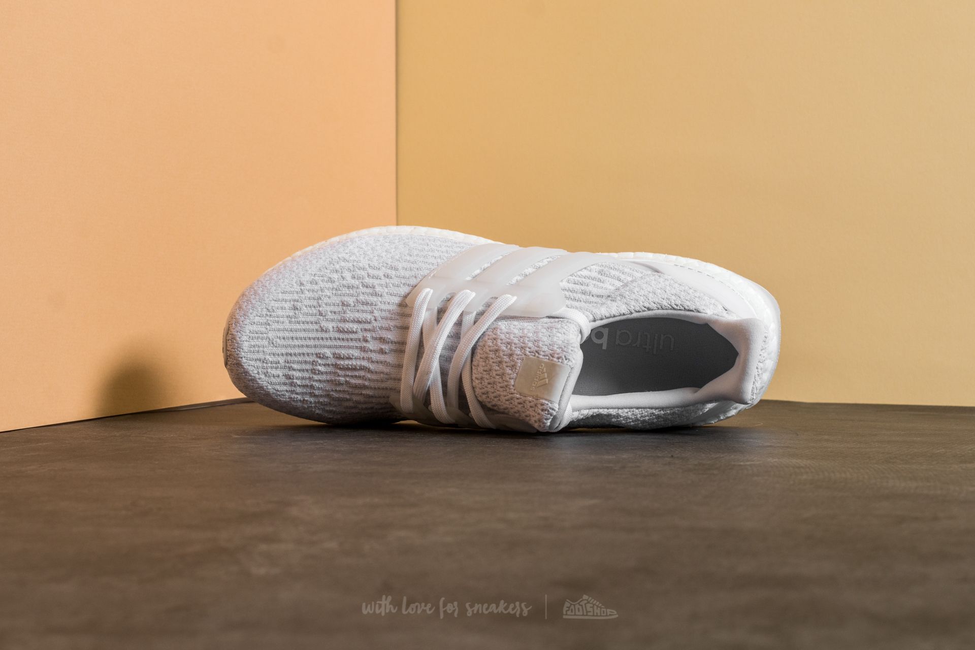 Herren Sneaker und Schuhe adidas UltraBoost Ftw White/ Crystal White