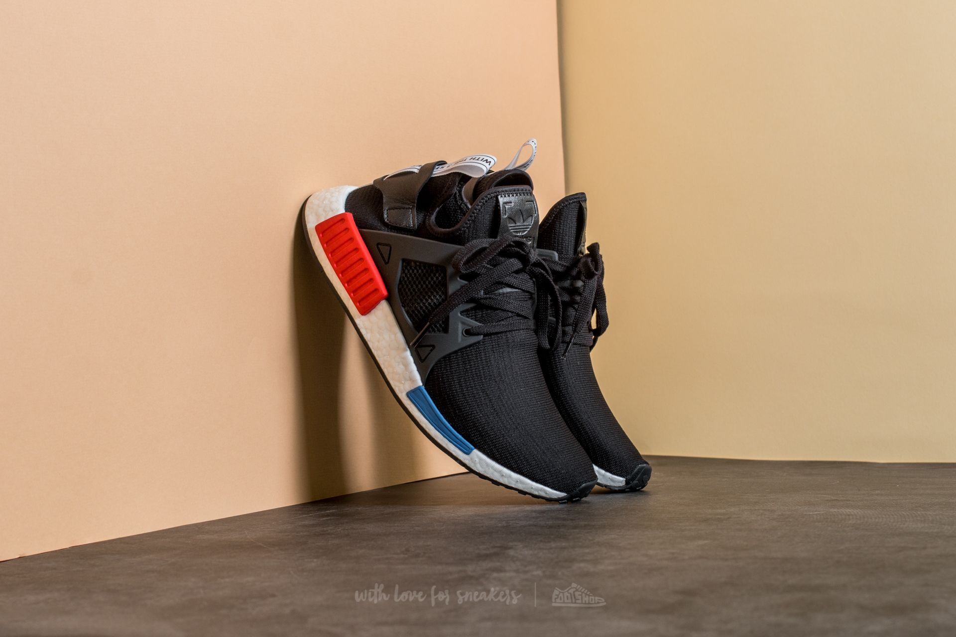 Sko til mænd adidas NMD_XR1 Primeknit Core Black/ Core Black/ Ftw White