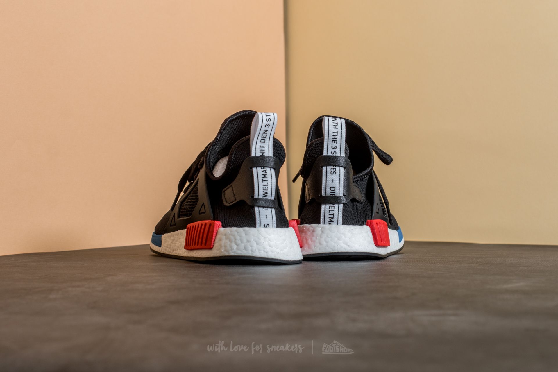 Sko til mænd adidas NMD_XR1 Primeknit Core Black/ Core Black/ Ftw White