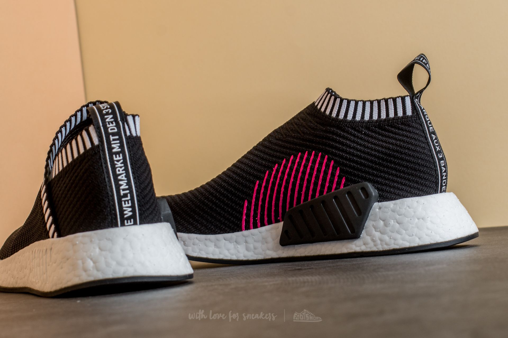 Adidas nmd cs2 core black pink clearance
