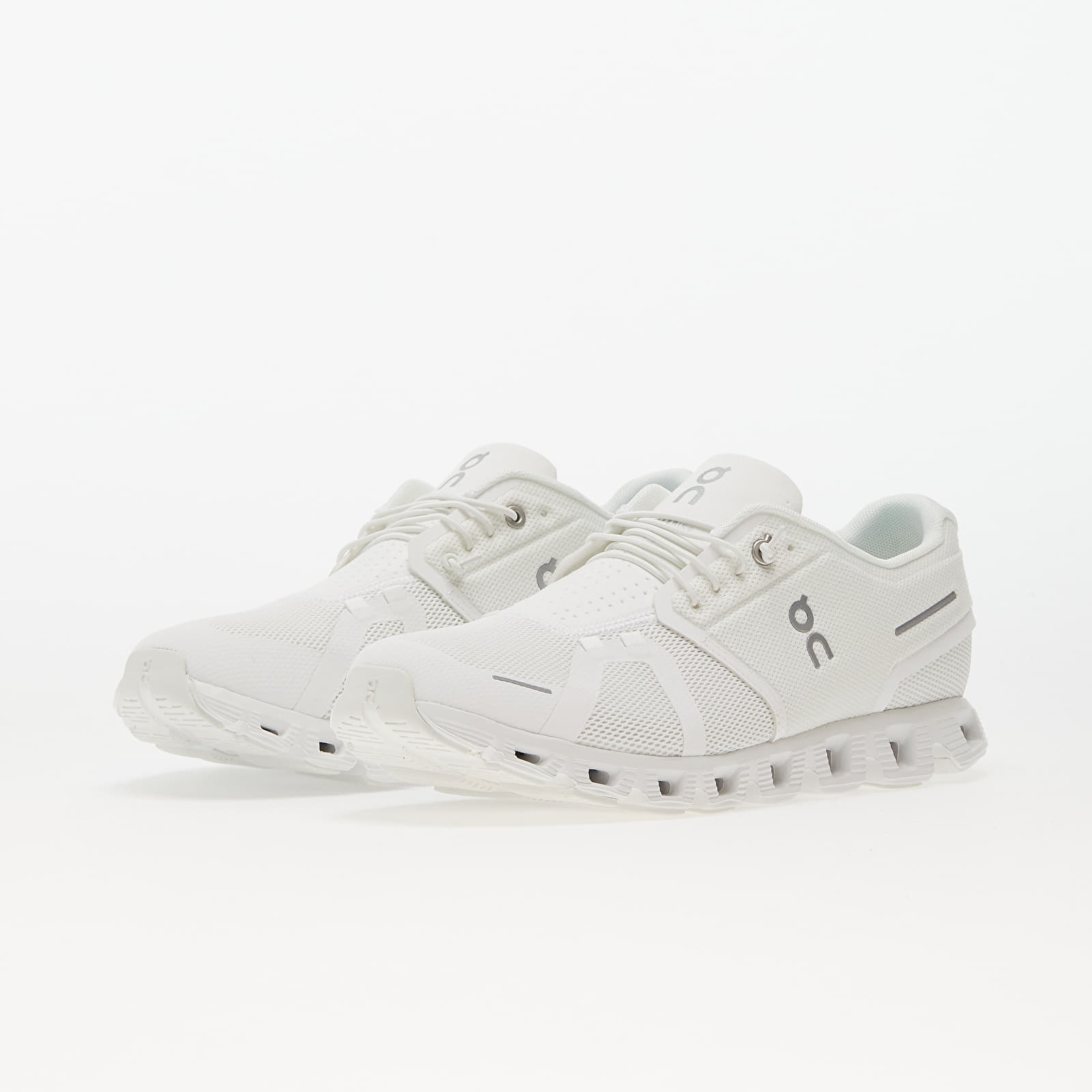 Vyriška avalynė On M Cloud 5 Undyed-White/ White