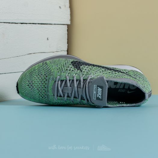 Nike Flyknit Racer