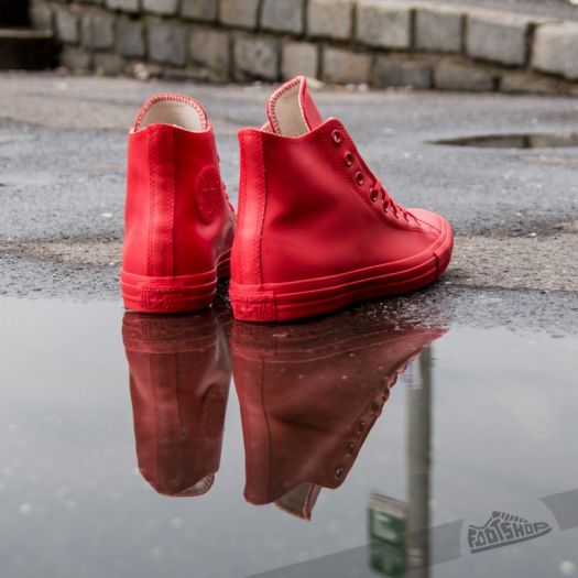 Converse on sale red rubber