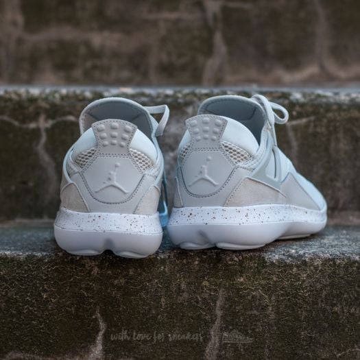 Jordan fly cheap 89 light bone