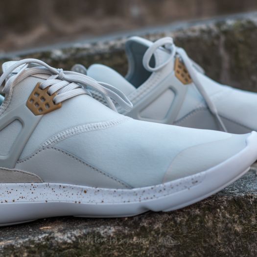 Men s shoes Jordan Fly 89 Light Bone Metallic Gold White Footshop